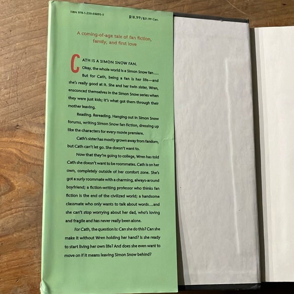 Book: Fangirl by Rainbow Rowell Hardcover - fair used condition - Picture 4 of 10